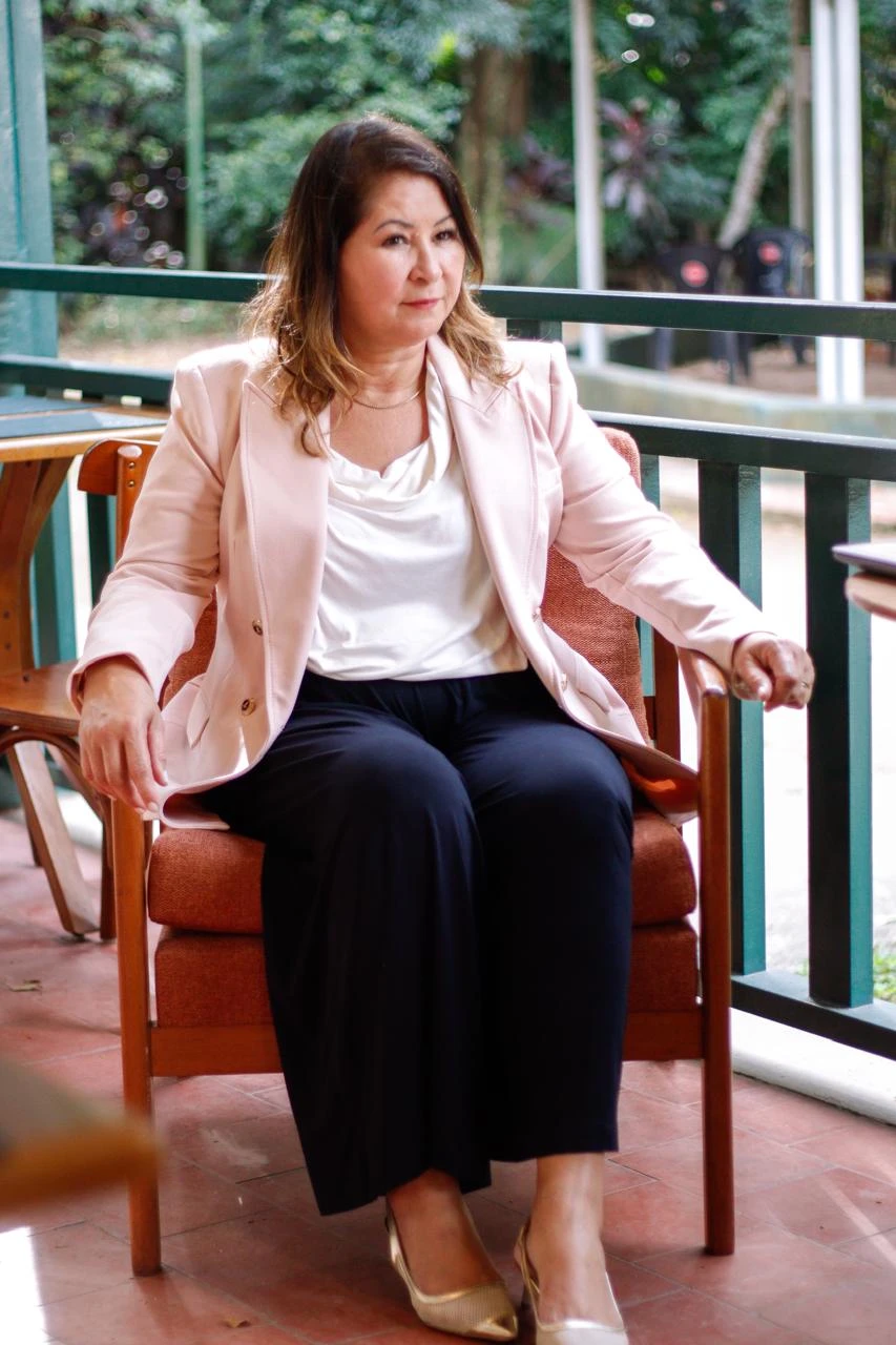 Maria Elizabeth R. Brito, psicanalista e psicoterapeuta